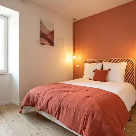 Bel Neuf En Plein Centre * Brantome